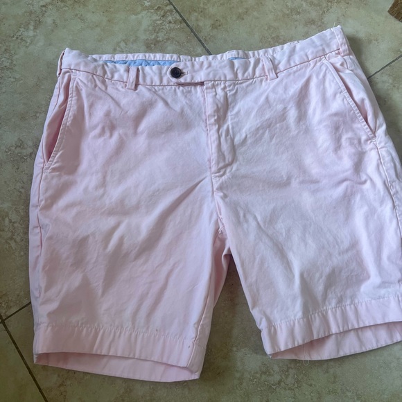 Brooks Brothers Pink Bermudas 38 - Picture 2 of 6